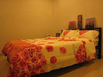 Centana Apartment Bangkok Eksteriør billede